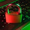 EA配布サイトの安全性を確認するパソコン画面のイメージ